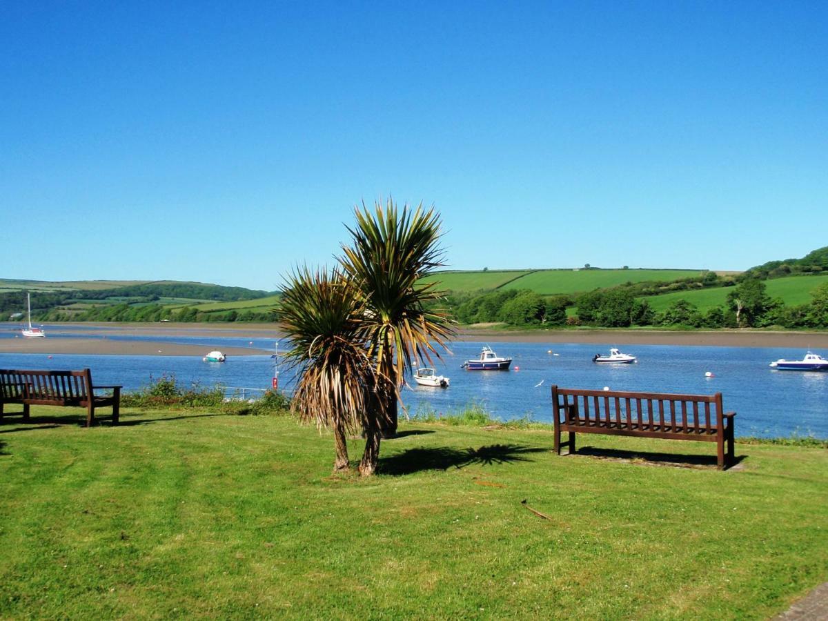 Cardigan Bay Holiday Park Exterior foto