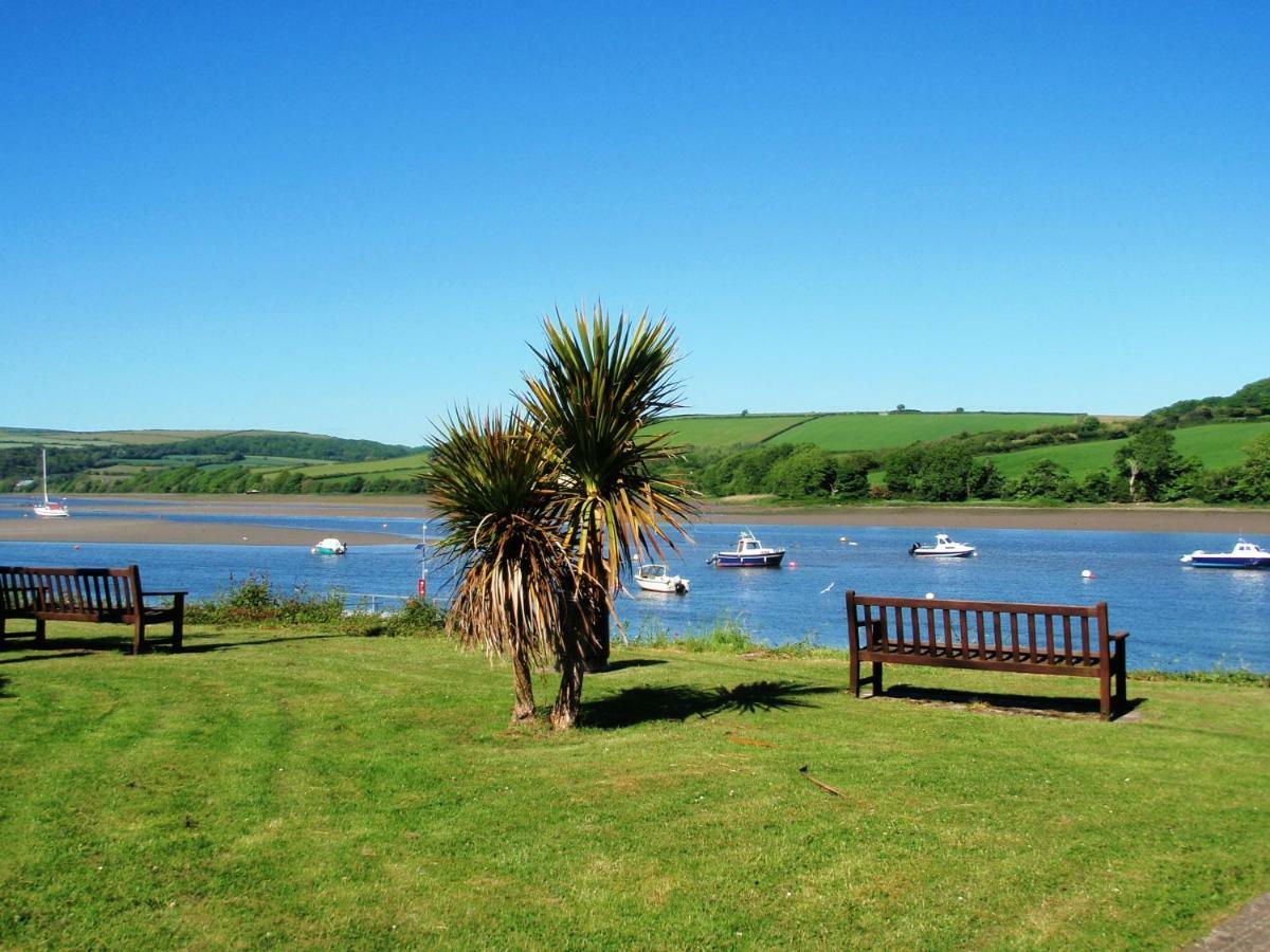 Cardigan Bay Holiday Park Exterior foto